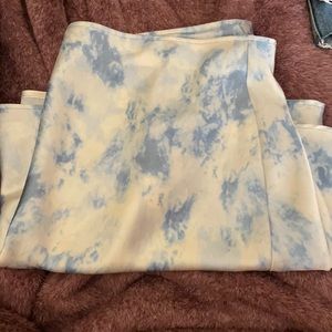 No Boundaries, XL, white & sky blue tie dye